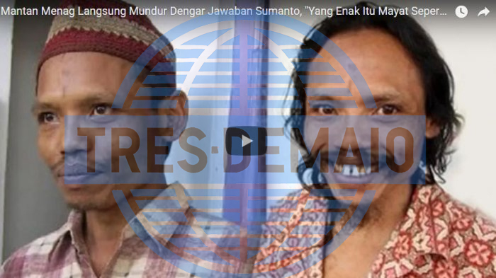 Ilustrasi Sumanto, mantan narapidana kasus kanibalisme, yang kini menjadi konten kreator di Instagram, merekam video di lingkungan pedesaan dengan latar belakang rumah sederhana.