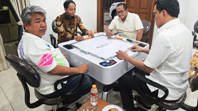 Azis Wellang Blak blakan Fotonya Viral Main Domino Bareng Dua Menteri