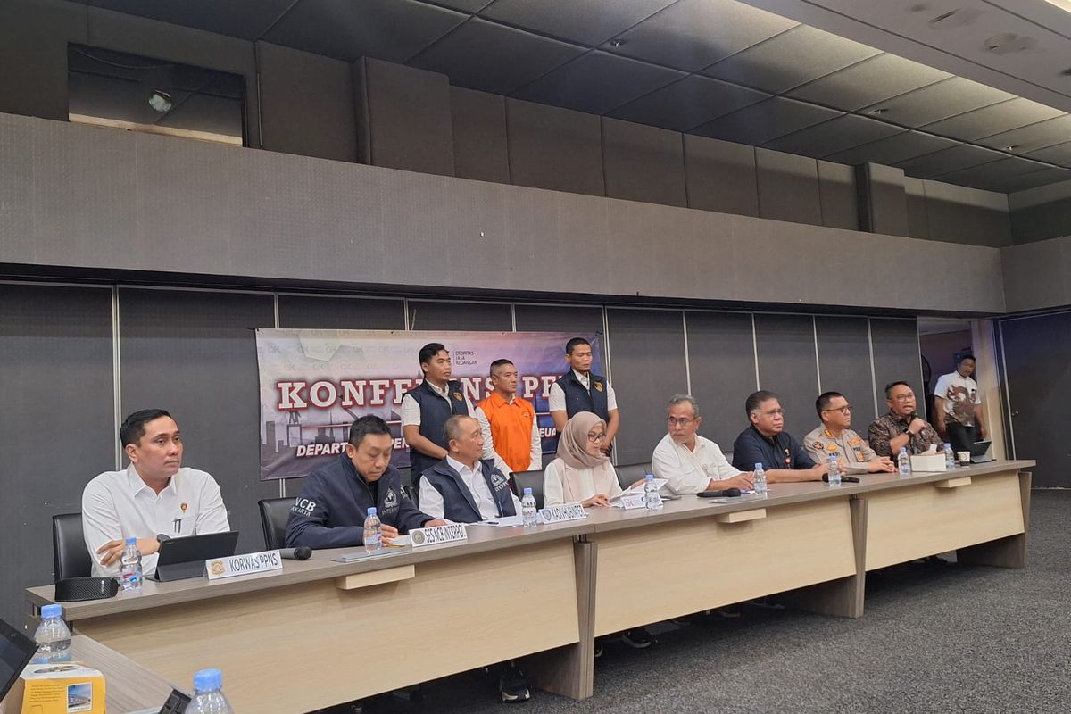 Menguak Penangkapan Eks CEO Investree Adrian Gunadi di Qatar